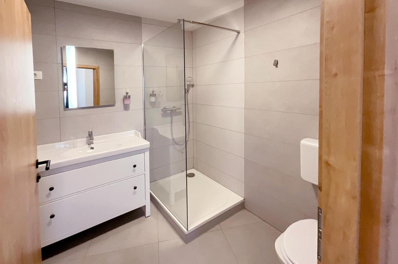 Soca Guesthouse Kanal Экстерьер фото