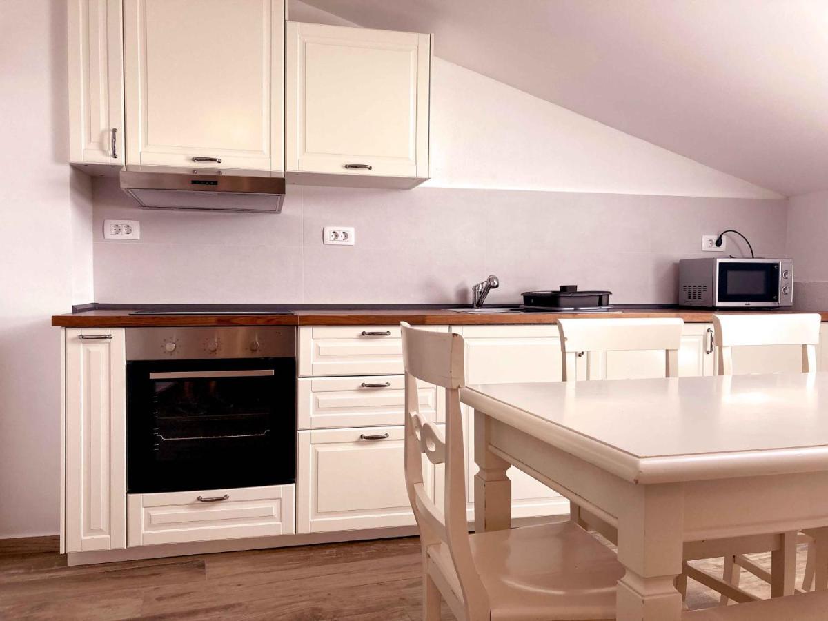 Soca Guesthouse Kanal Экстерьер фото
