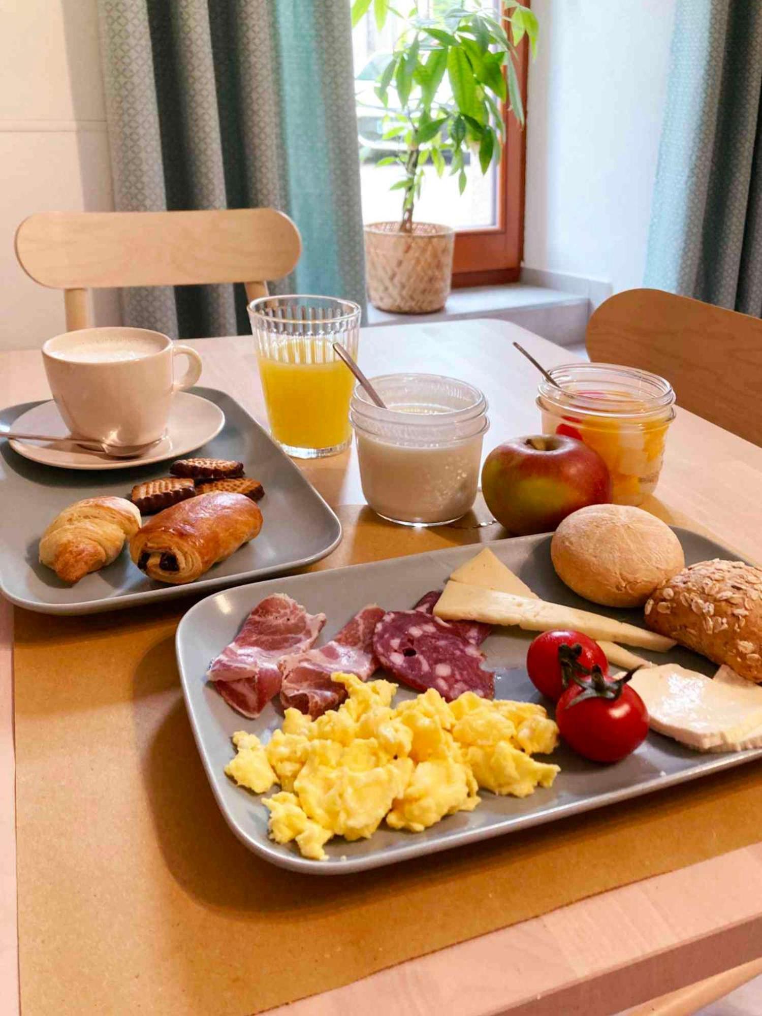 Soca Guesthouse Kanal Экстерьер фото